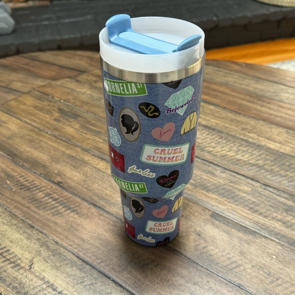 Taylor Swift Eras Tour 40 oz Water Bottle - Picture 1 of 6